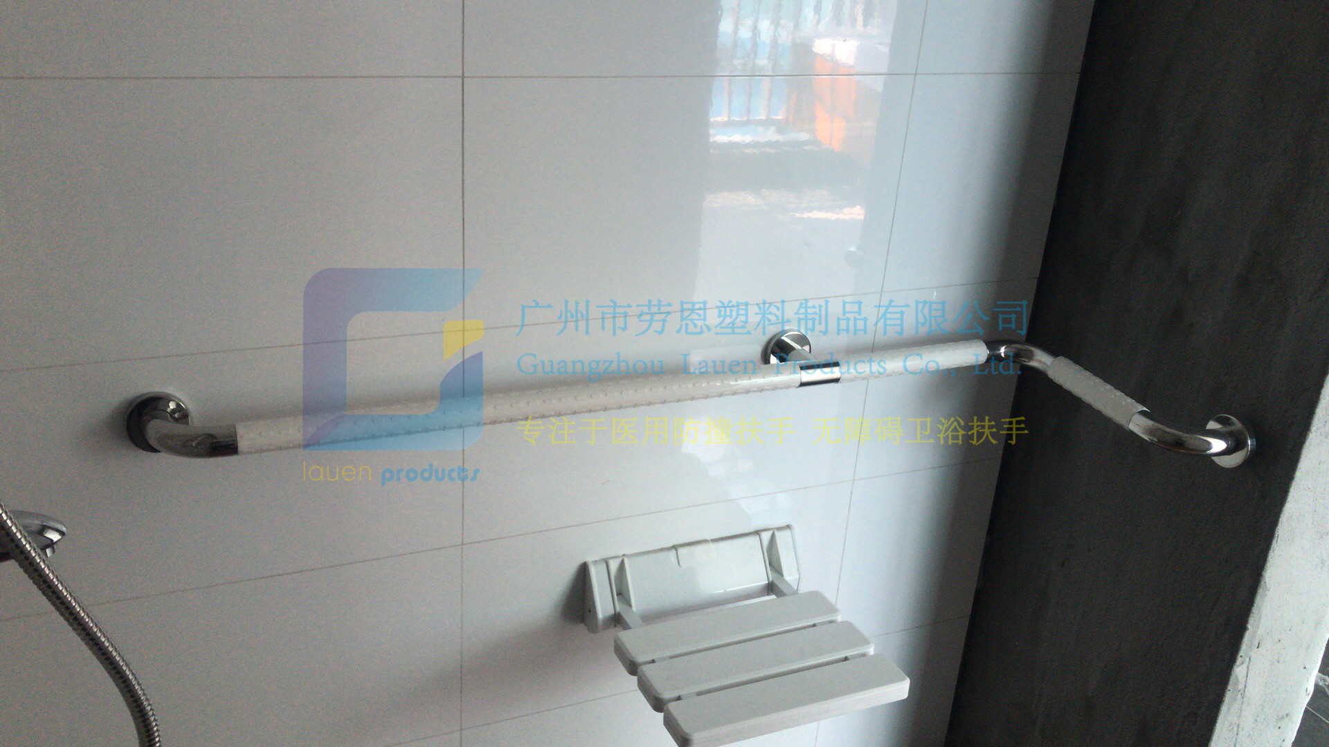 在新型冠狀病毒感染的肺炎疫情下應(yīng)如何對(duì)走廊通道安全扶手進(jìn)行消毒