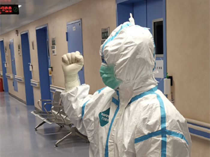 【廣西貴港】世界衛(wèi)生日，致敬醫(yī)護(hù)，勞恩防撞扶手一路隨行