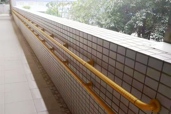 江門雅圖仕職業(yè)技術(shù)學院無障礙設(shè)施加裝改造20201228 (3)